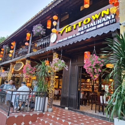 Nhà hàng ẩm thực Hội An Viettown