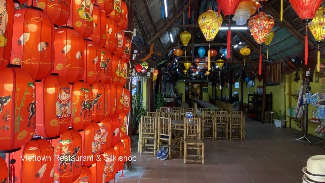 Hoian Lantern making