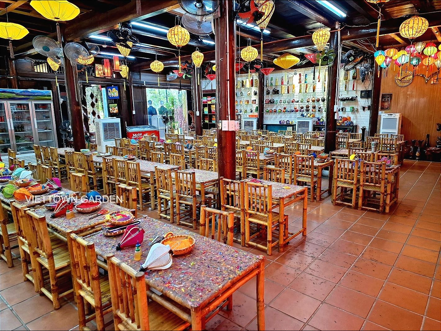 thu-nghe-lam-long-den-truyen-thong