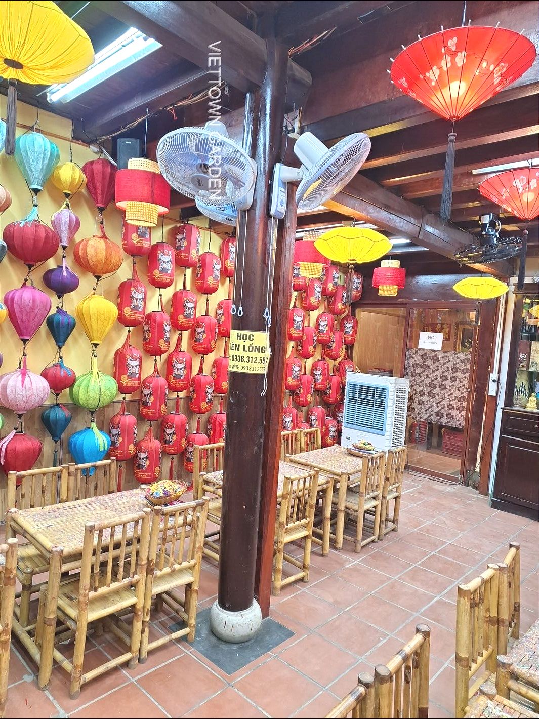 viettown-hoi-an-day-lam-long-den